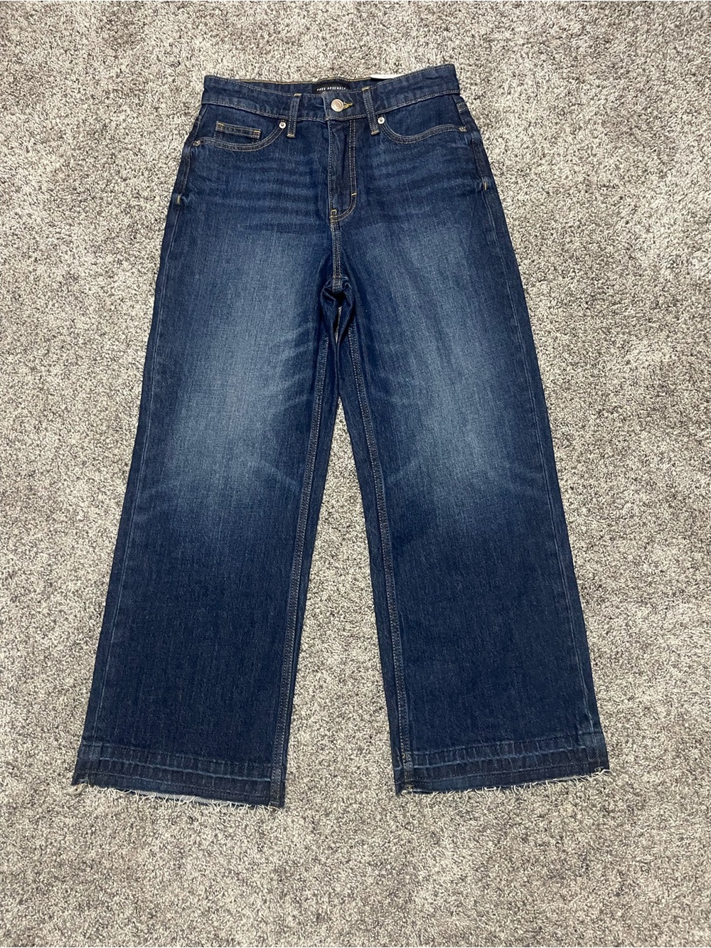 High-Rise Boyfriend Jeans in Dark Blue Wash